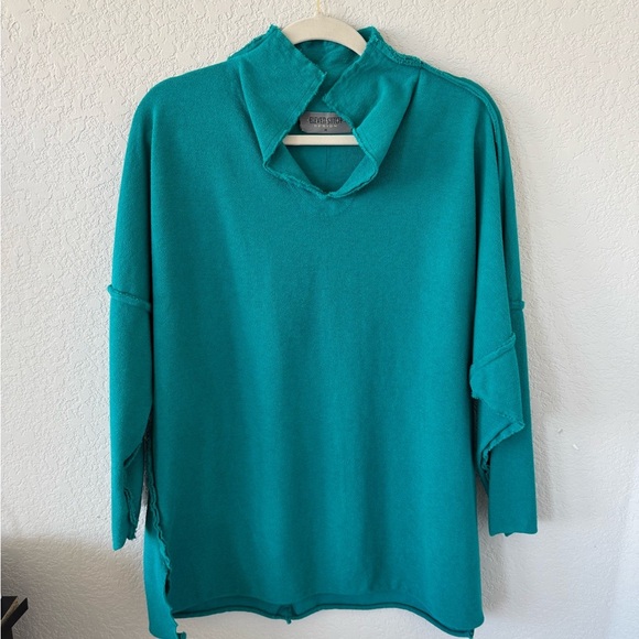 eleven stitch Tops - Green and Blue Cowl Neck Top with Long Sleeves